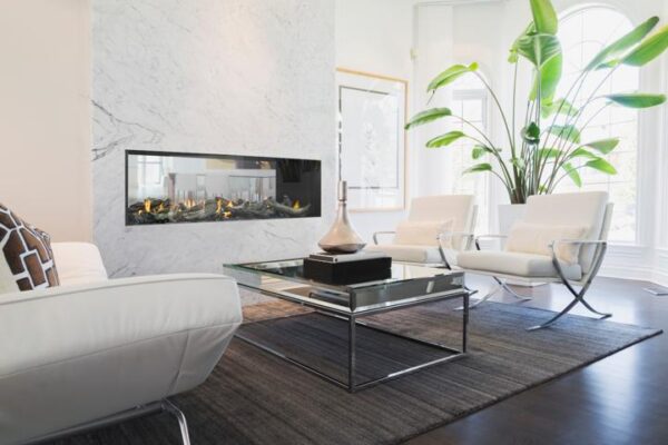 STL_EnlightCollection_2x6_seeThrough_Room_GettyImages-1055272812-psd-1-1