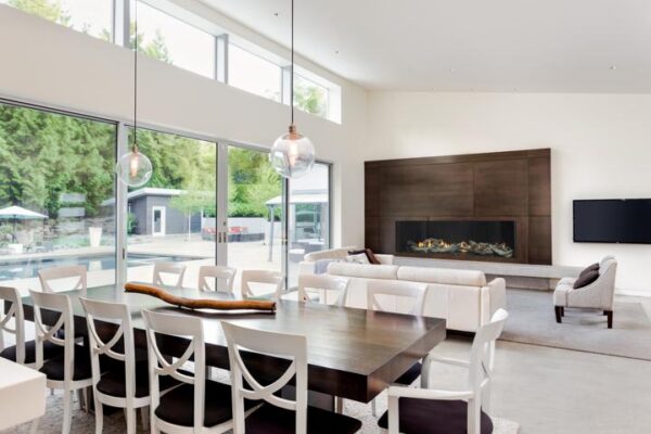 STL_EnlightCollection_2x7_Room_GettyImages-481874496-psd-1-1